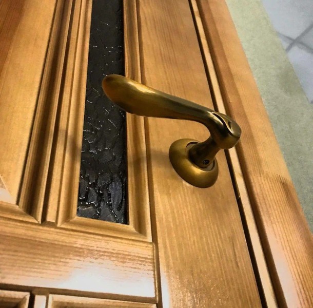 +Межкомнатная дверь "Ампир"