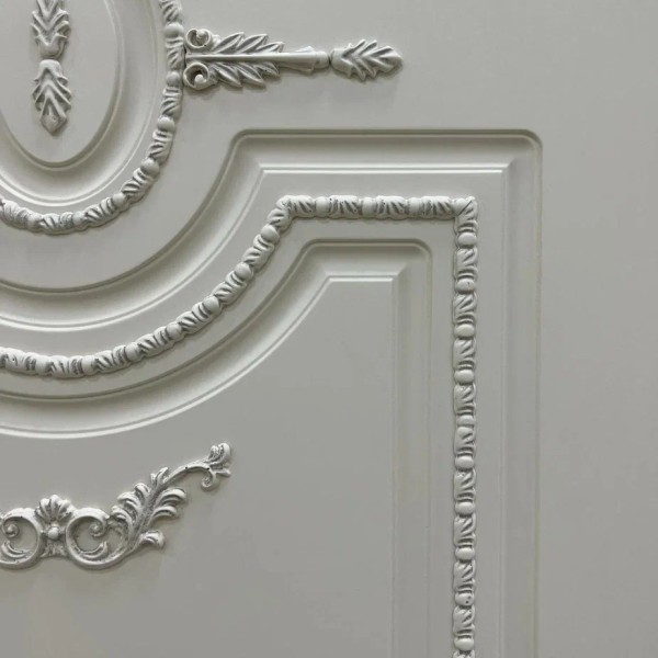 +Межкомнатная дверь "Версаче"