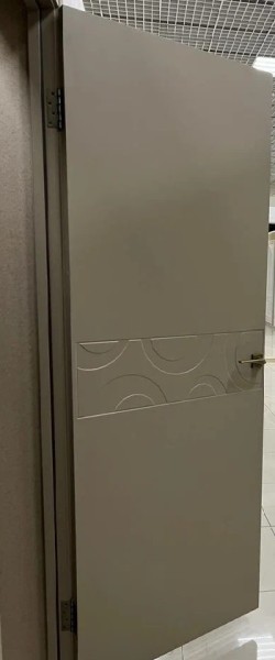 +Межкомнатная дверь "ГРУВ"