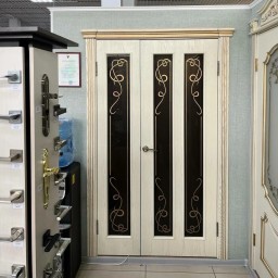 Межкомнатная дверь "№1" (400, 2000, ДГ, Эмаль, RAL 9001)