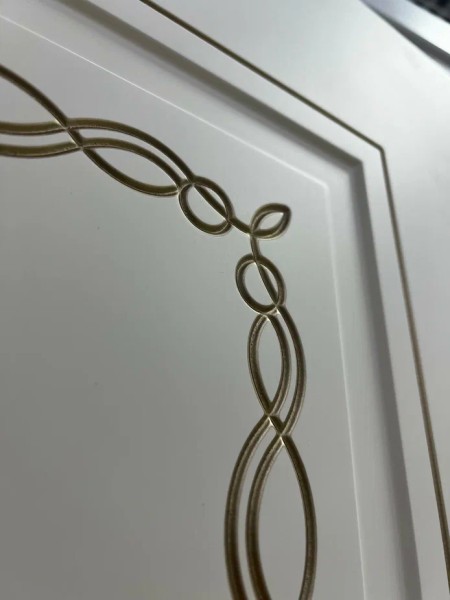 +Межкомнатная дверь "Карина"